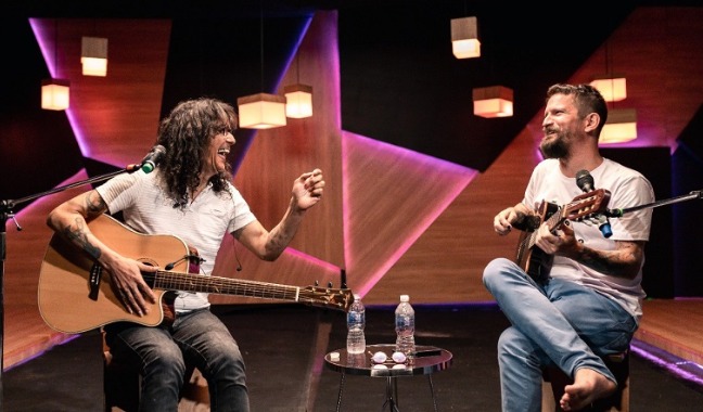 Luiz Caldas e Saulo de volta à Concha Acústica com show inesquecível!