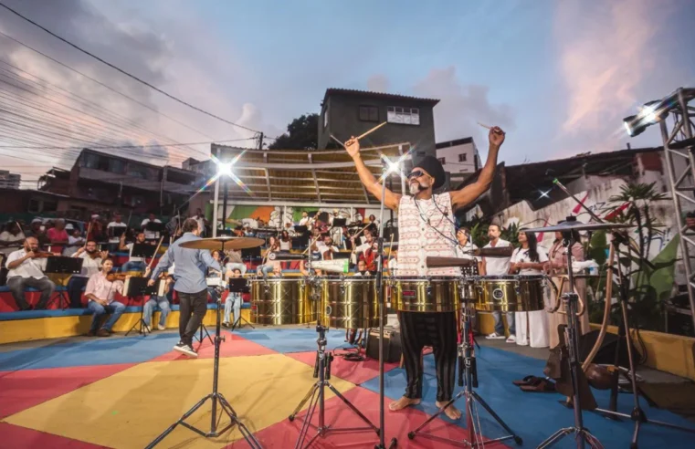 Carlinhos Brown e Orquestra Ouro Preto: Uma fusão musical épica na Concha Acústica!