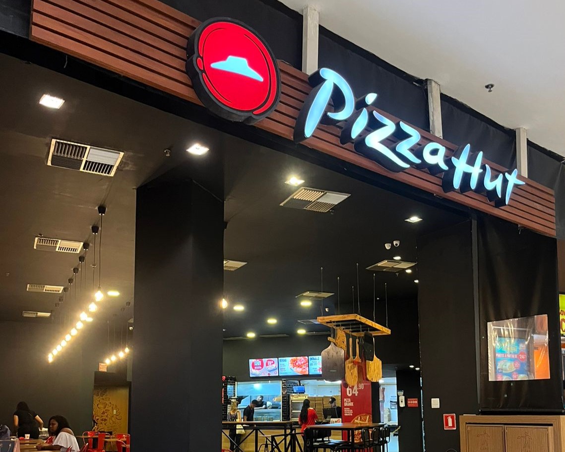 Amantes de pizza! Pizza Hut lança rodízio no Shopping da Bahia!