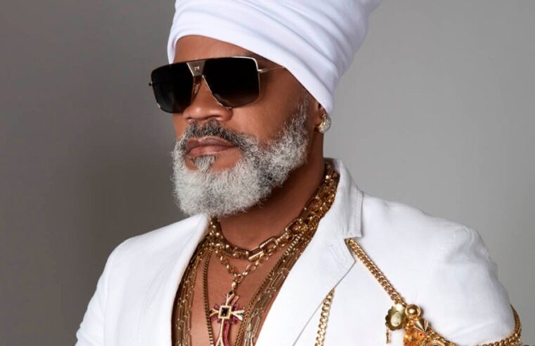 Candyall Guetho Square Volta com Tudo e Show Histórico de Carlinhos Brown