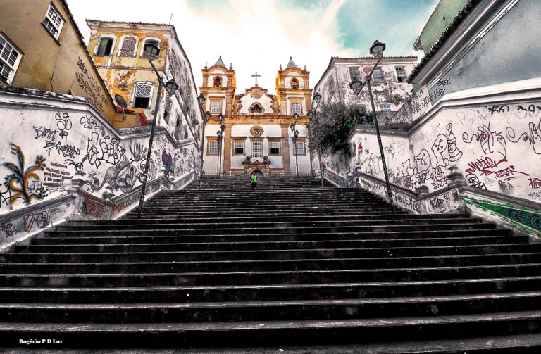 Samba de Terreiro toma conta do Centro Histórico todas as quintas!